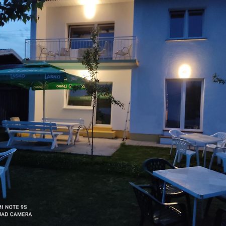 Hacienda Bled Rooms Экстерьер фото